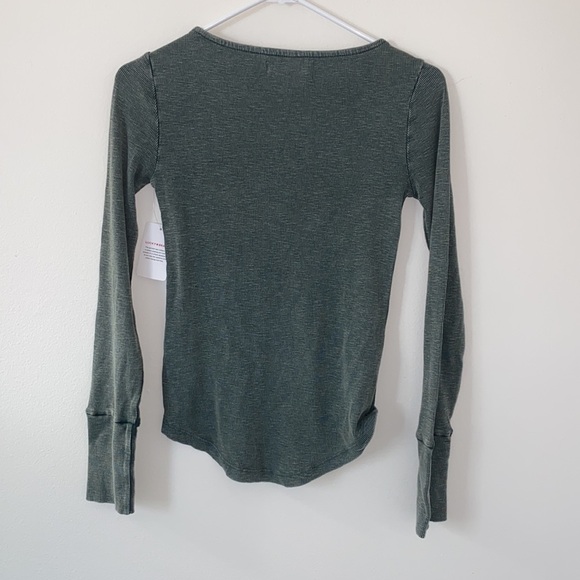 Lucky Brand Lace Detail Top - Picture 5 of 5